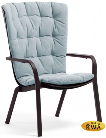 Лаунж-кресло пластиковое с подушкой