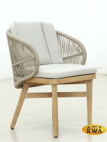 Комплект деревянной мебели