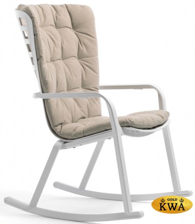 Кресло-качалка пластиковое с подушкой