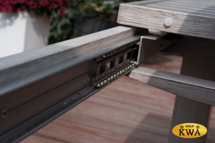 ГАРДА раскладной обеденный стол + кресла БЕРГАМО (цвет серый)