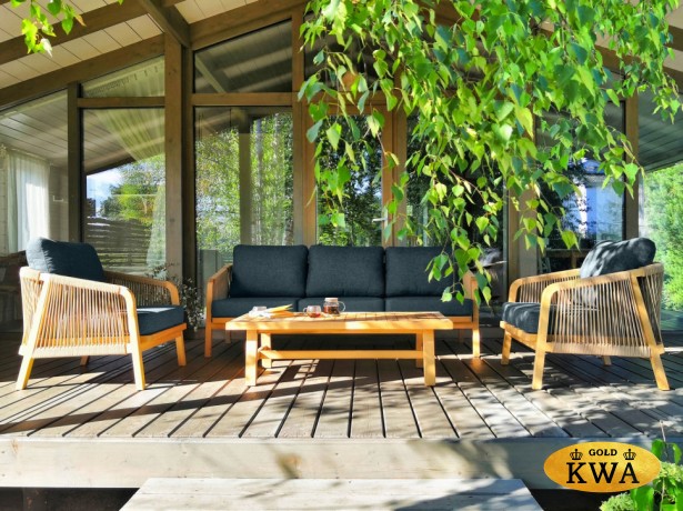 Лаунж зона LEONOREN с трехместным диваном и плетеным роупом