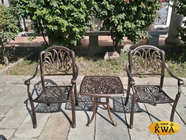 Литая мебель Malta из алюминия