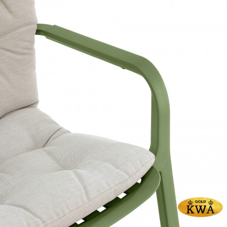 Кресло-качалка пластиковое с подушкой