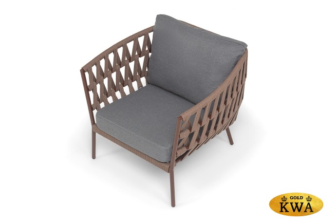 "Диего" кресло плетеное из роупа, каркас алюминий коричневый (RAL8016) муар, роуп коричневый круглый, ткань темно-серая 027