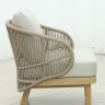 Кресло лаунж плетеное с подушками