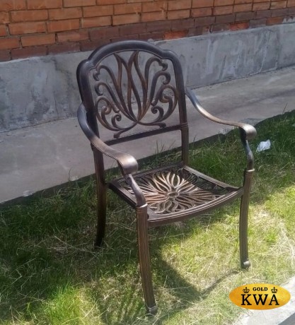 Кресло из литого алюминия Valencia