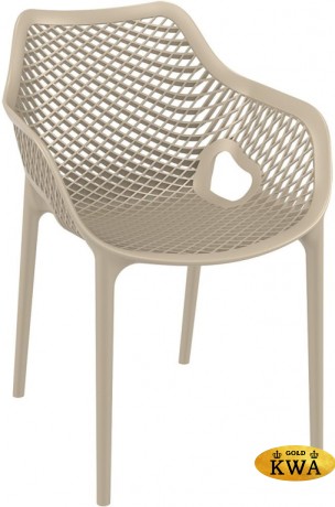 Кресло пластиковое