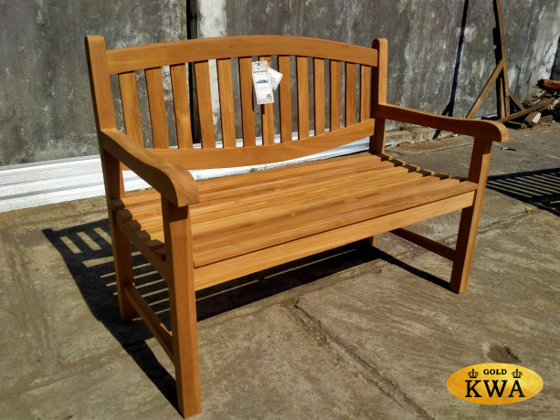 Скамейка  из тика Java