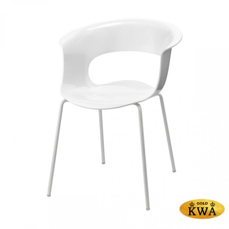 Кресло пластиковое