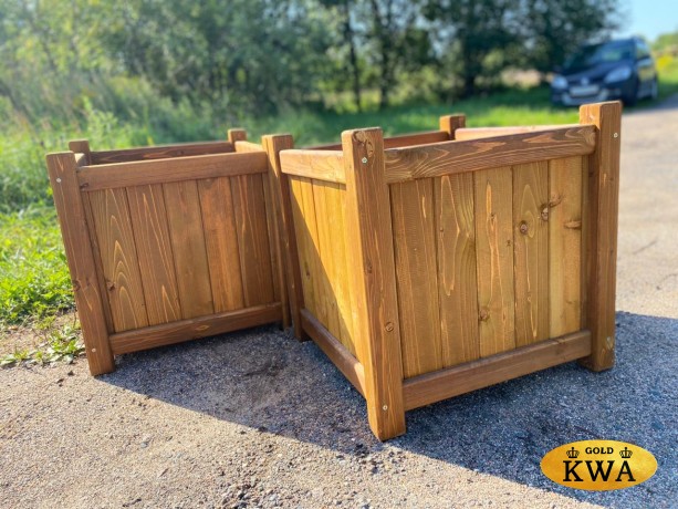 Кашпо деревянное большое