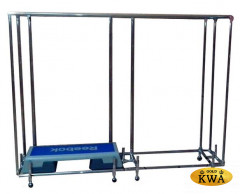 Мобильная стойка для хранения степ платформ типа reebok