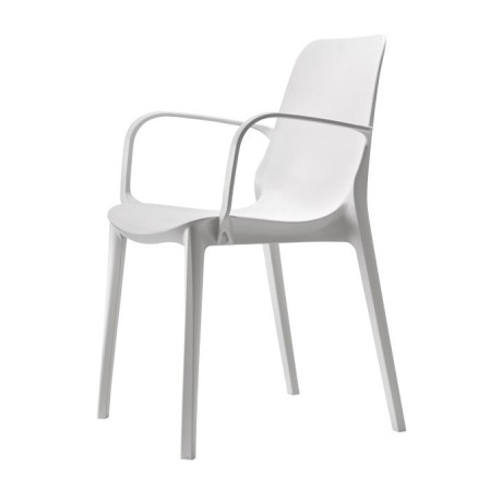 Кресло пластиковое