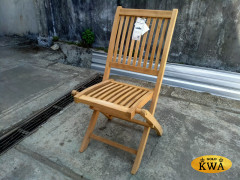 Стул из тика Borneo