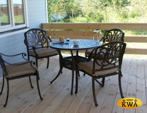 Мебель из металла Harold IV с круглым столом 91 см