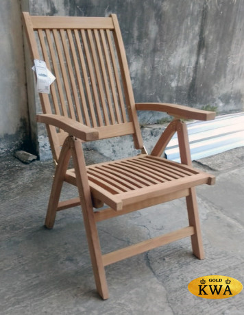 Кресло из тика Borneo