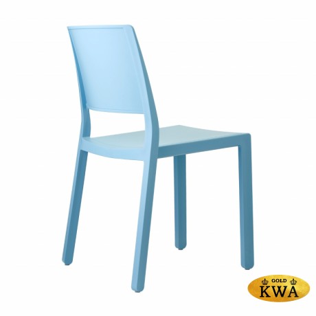 Стул пластиковый