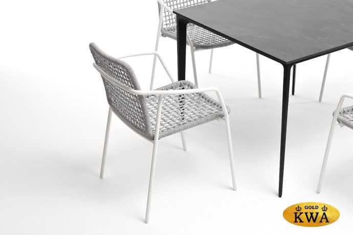 "Малага" обеденная группа на 4 персоны со стульями "Тунис", каркас белый, роуп светло-серый