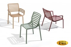 Стул пластиковый