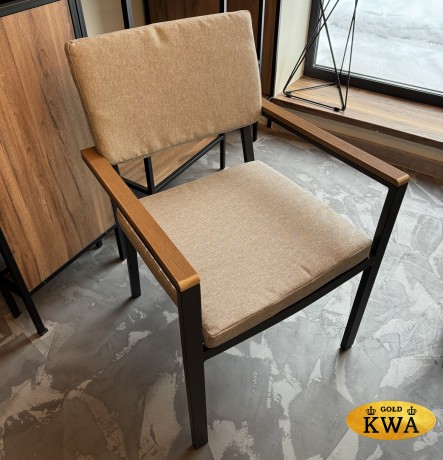 Обеденное кресло OSCAR с подлокотниками из поливуда