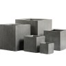 Кашпо TREEZ Effectory Beton Куб Тёмно-серый бетон 30х30х30 см (без технич.кашпо)