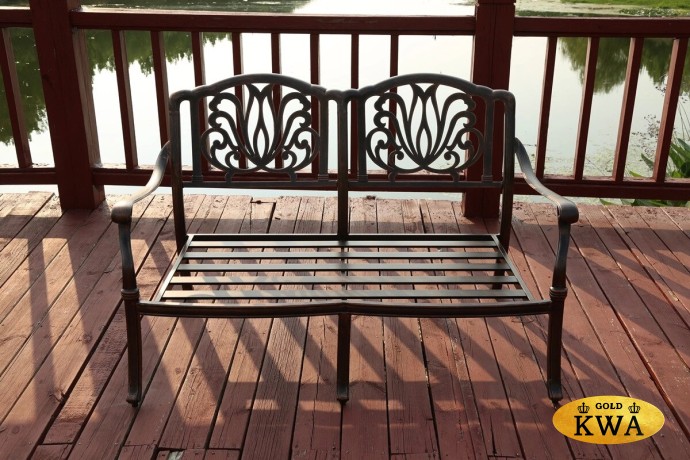 Диван двухместный Madrid из литого алюминия