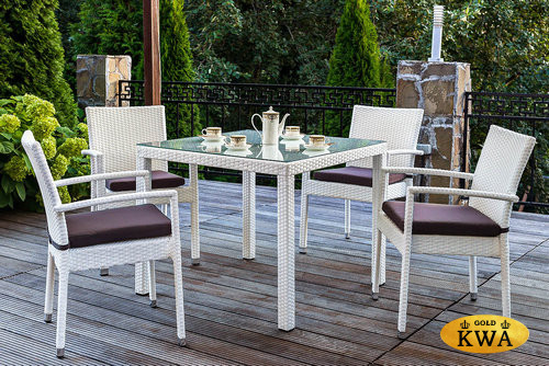 Плетеный стол MILANO 90 см белый