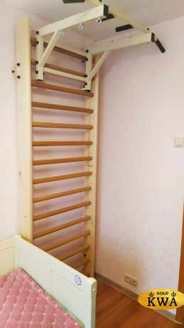 Шведская стенка деревянная из сосны с турником семейным - СОСНА - ДСК (стенка + турник семейный навесной)