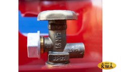 Газовый баллон 27л НЗГА с вентилем ВБ-2 (с предохранительным клапаном)