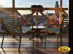 Лаунж-кресло пластиковое