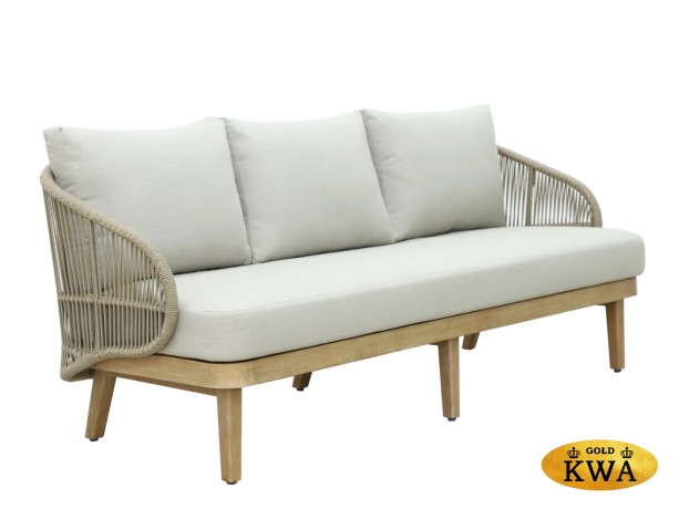 Комплект деревянной мебели