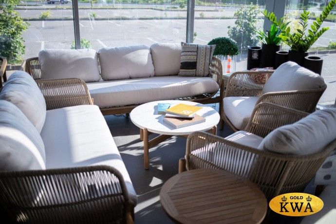 Диван деревянный плетеный двухместный