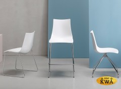 Стул полубарный пластиковый