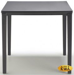 Стол пластиковый обеденный