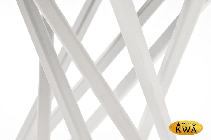 "Сантьяго" журнальный стол из HPL круглый Ø40 H55, каркас из стали белый, цвет столешницы "молочный"