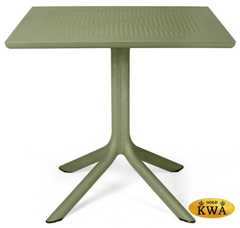 Стол пластиковый обеденный