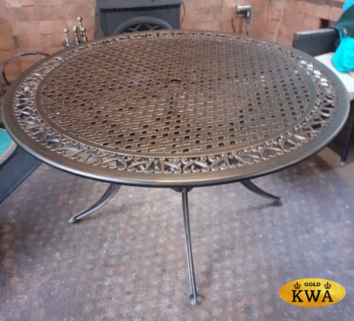 Круглый стол из литого алюминия Sardinia 137