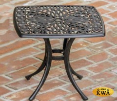 Столик кофейный Malta из литого алюминия