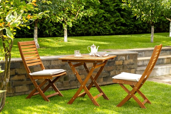 Складной кофейный комплект из акации КАРО с высоким столом