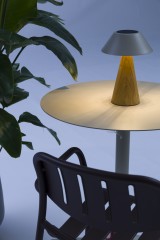 Kiruna (Cone Teak S Cap) Светильник антрацит, алюминий/тик