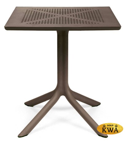 Стол пластиковый обеденный