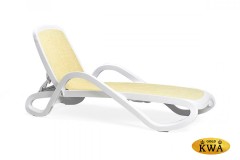 Шезлонг Nardi Alfa с подлокотниками, бело-бежевый