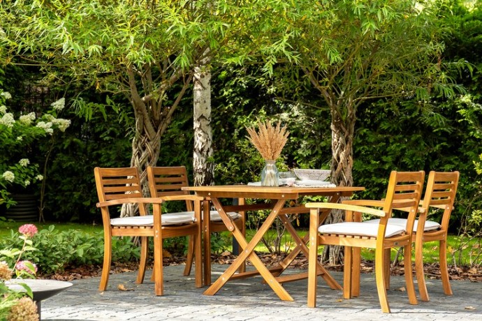 Обеденный комплект из акации КАРО