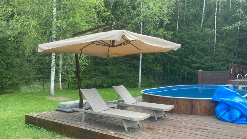 Зонты усиленные на боковой опоре