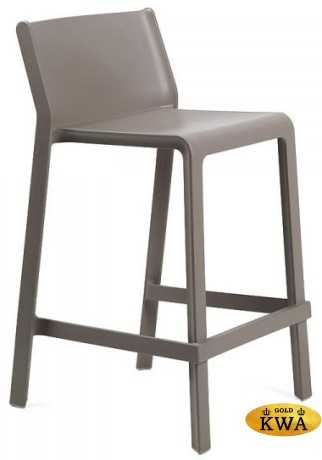 Стул пластиковый полубарный