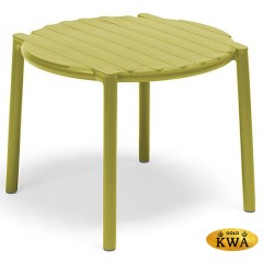 Столик пластиковый журнальный