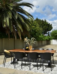 Кресло пластиковое