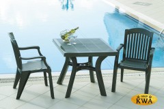 Кресло пластиковое