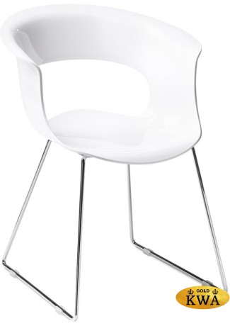 Кресло пластиковое