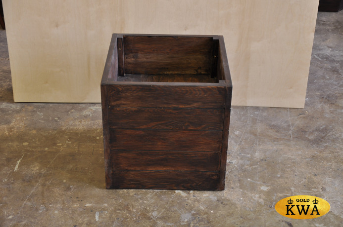 Кашпо квадратное 50х50h50