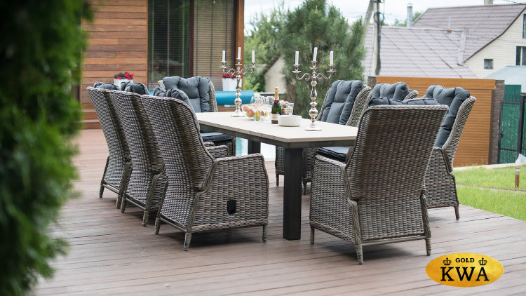 Регулируемое кресло из ротанга ВЕРОНА в комплекте с подушками